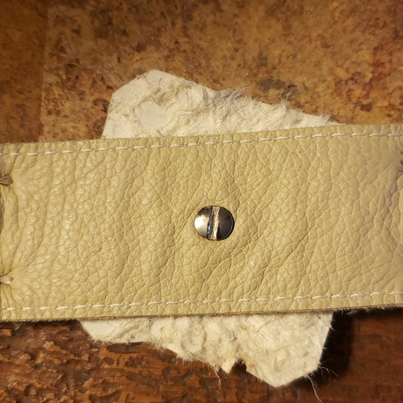 Hair On Hat Band - Picture 6 of 12